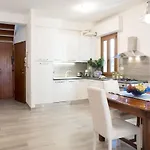 50mt Dal Mare * וירג'יו